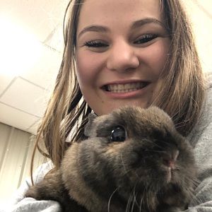 Meet your Posher, Jenna